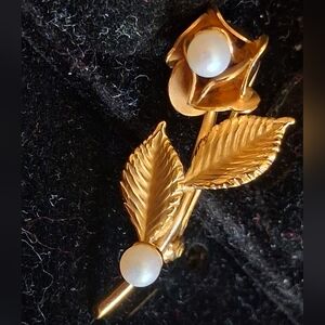 Gold Filled Rose Brooch with Faux Pearls